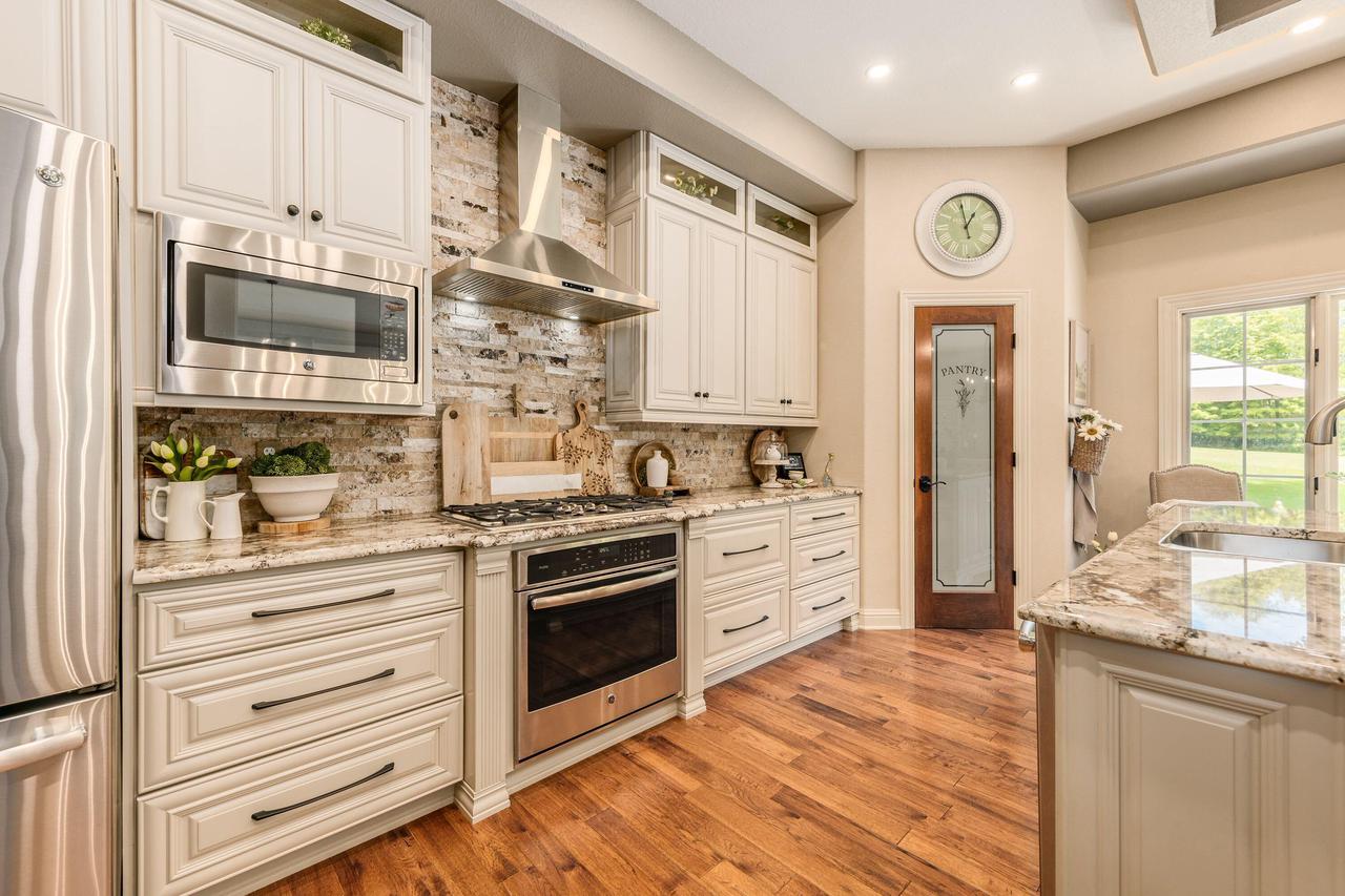 19360 Chaparral DRIVE