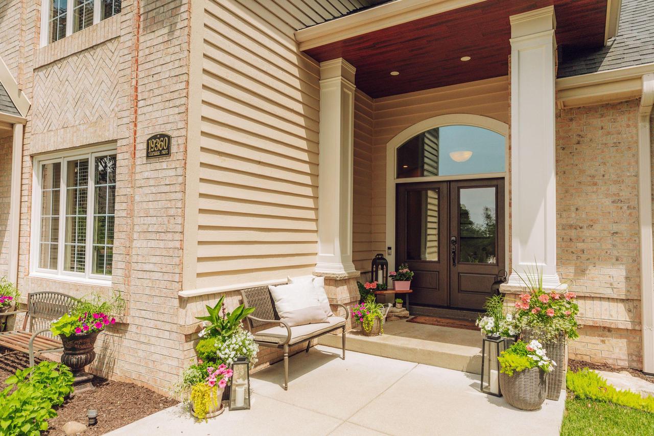 19360 Chaparral DRIVE