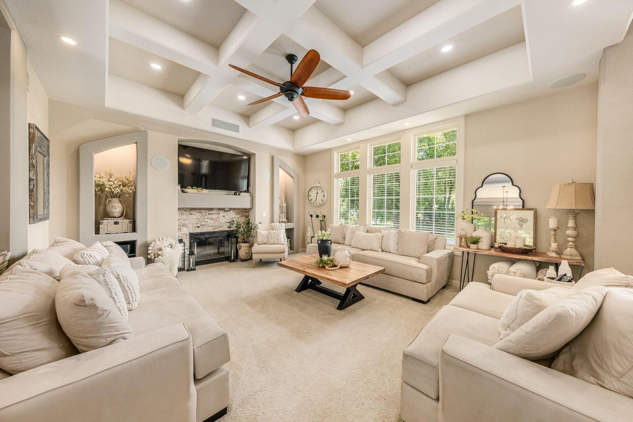 19360 Chaparral DRIVE