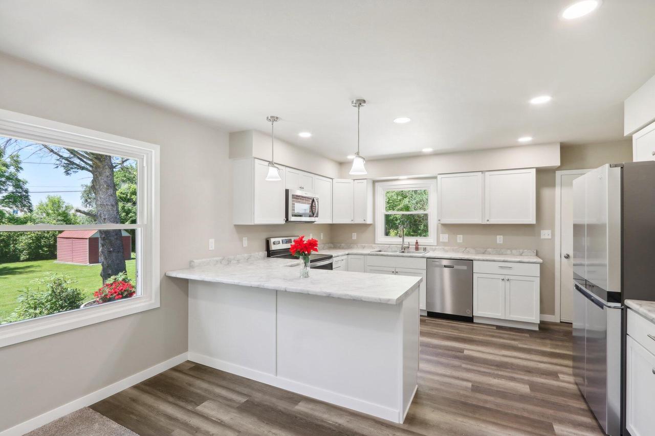 W129N8447 Revere ROAD