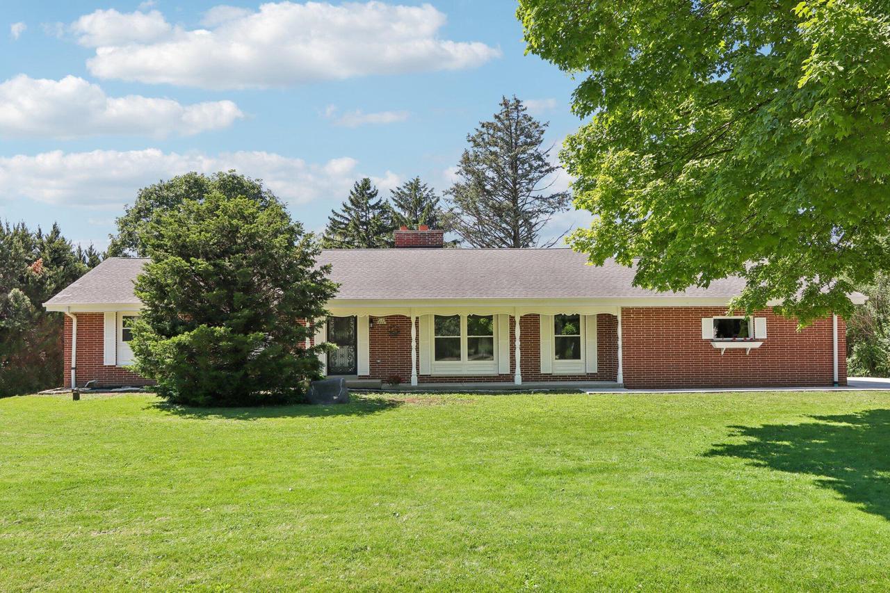 W129N8447 Revere ROAD