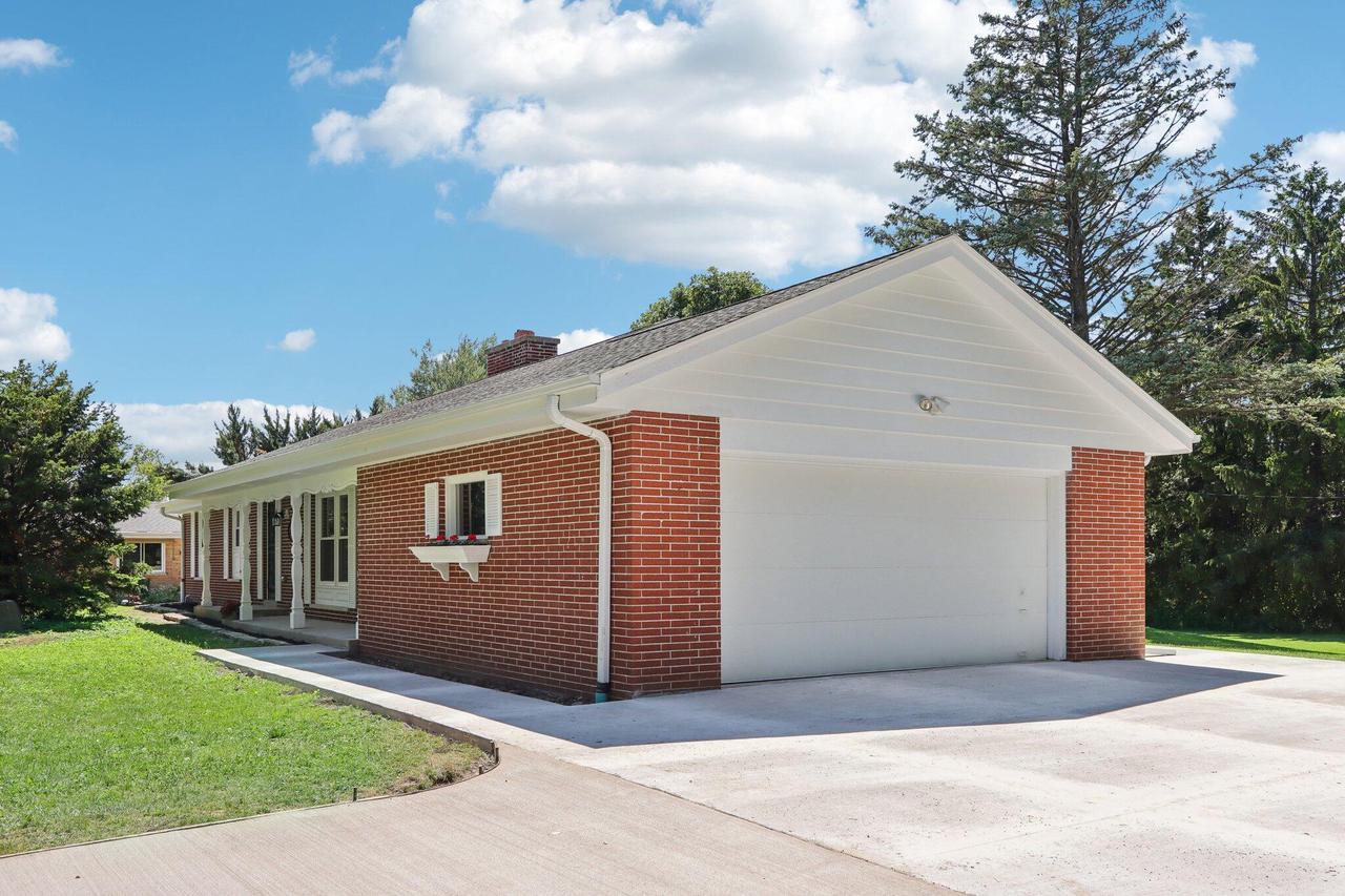 W129N8447 Revere ROAD