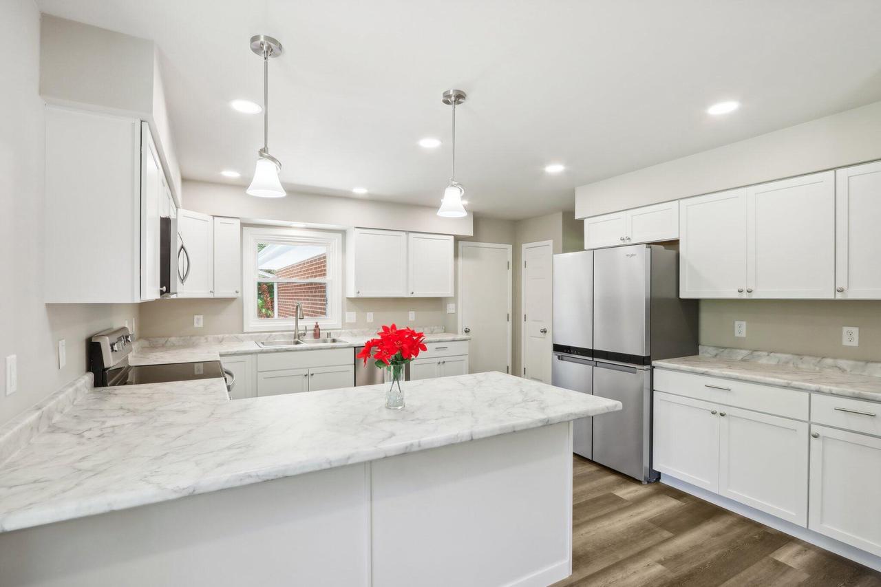 W129N8447 Revere ROAD