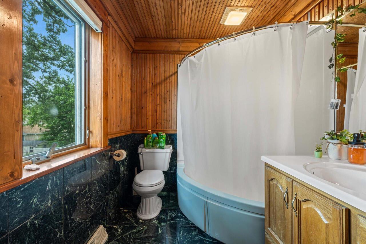 116 South Jefferson STREET