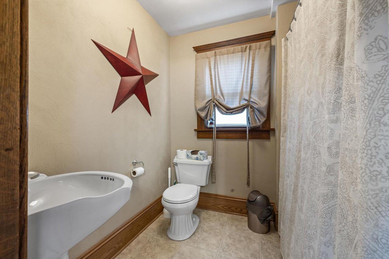 116 South Jefferson STREET