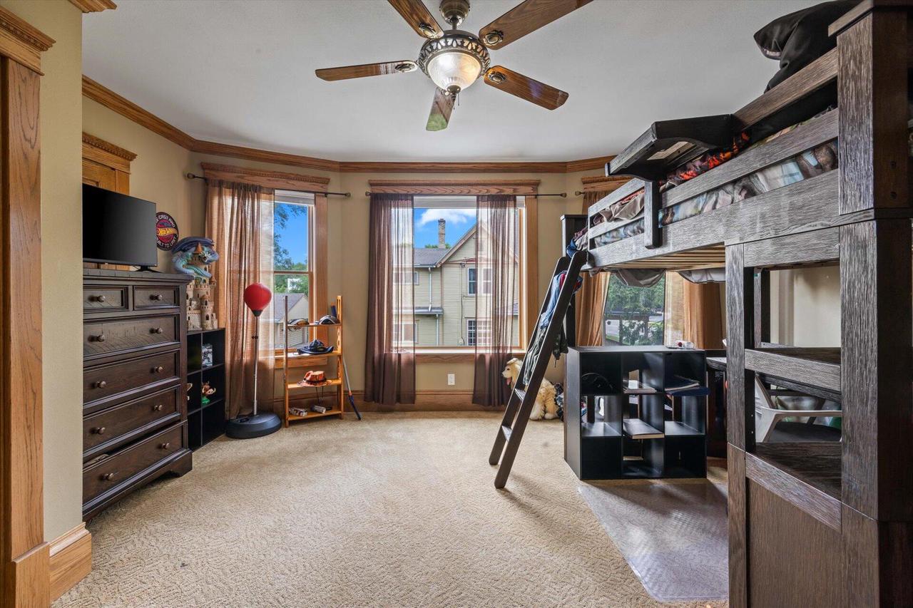 116 South Jefferson STREET