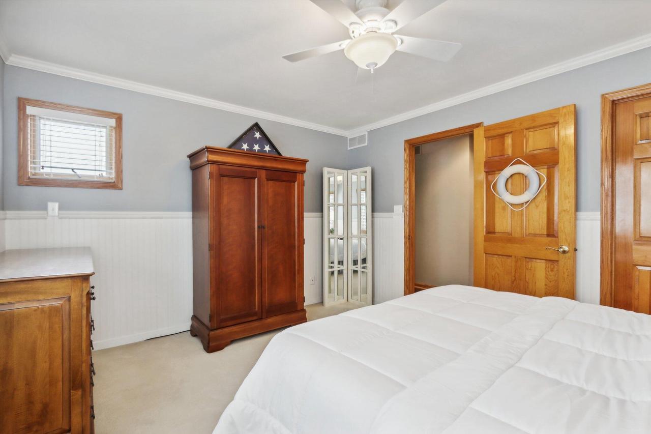 S75W18642 Kingston DRIVE