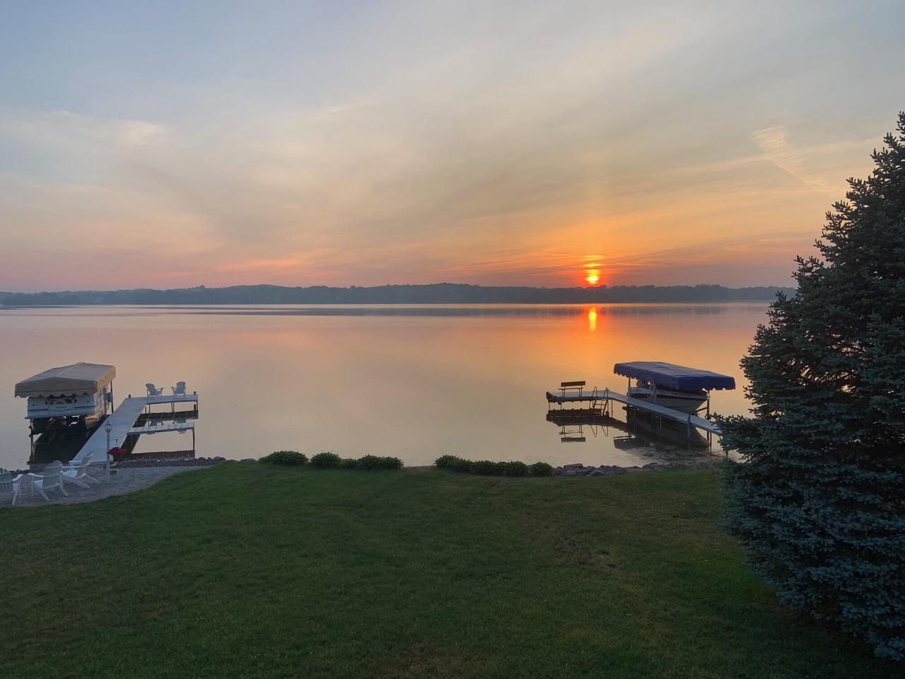 S75W18642 Kingston DRIVE