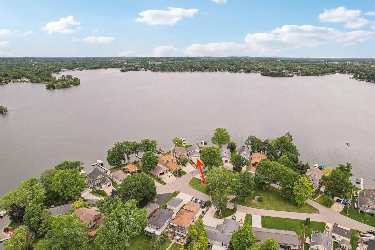 S75W18642 Kingston DRIVE