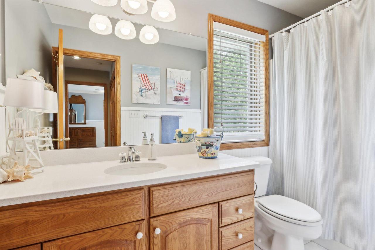 S75W18642 Kingston DRIVE