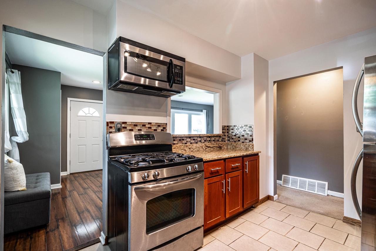 3867 North 99 STREET