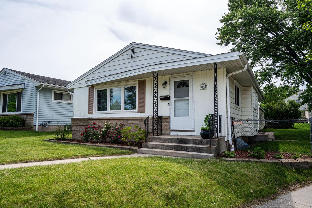 3867 North 99 STREET