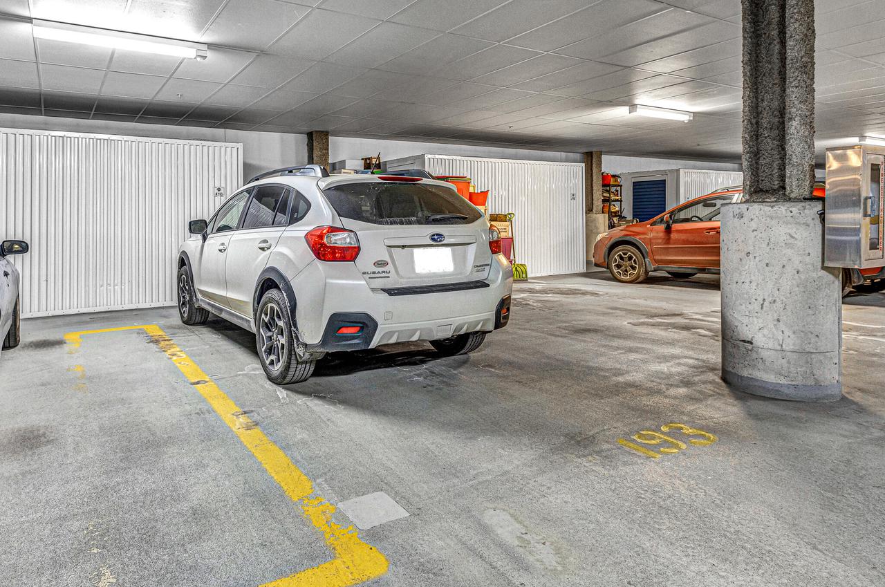 106 West Seeboth STREET 512