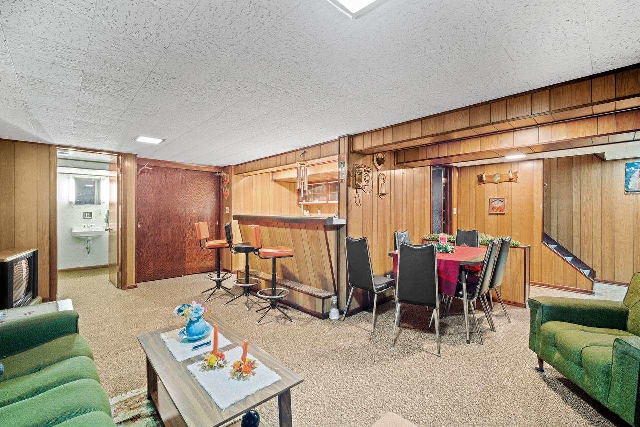 6396 County Highway M