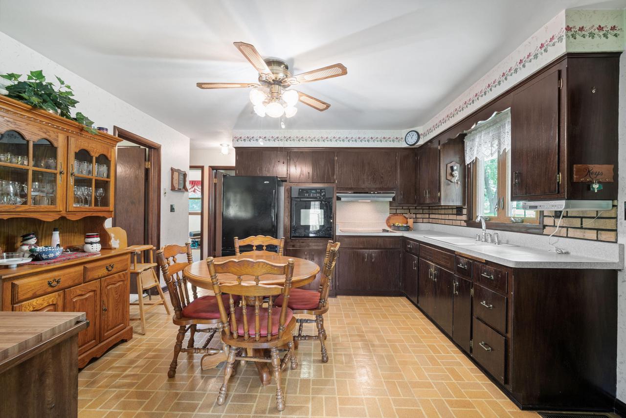 6396 County Highway M