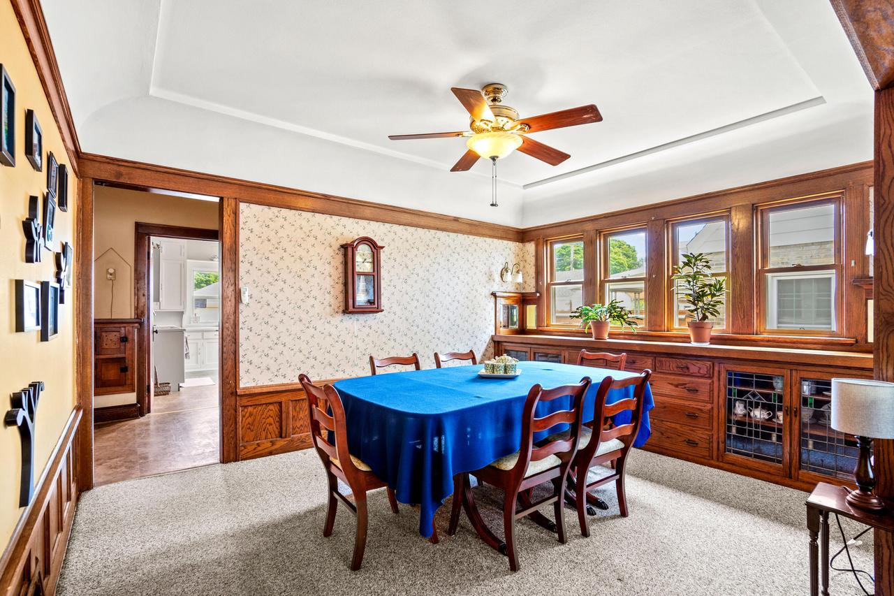 1020 South 77th STREET