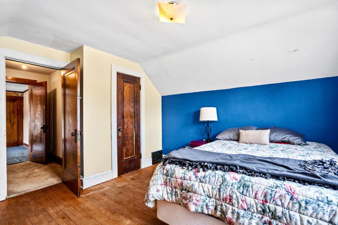 1020 South 77th STREET