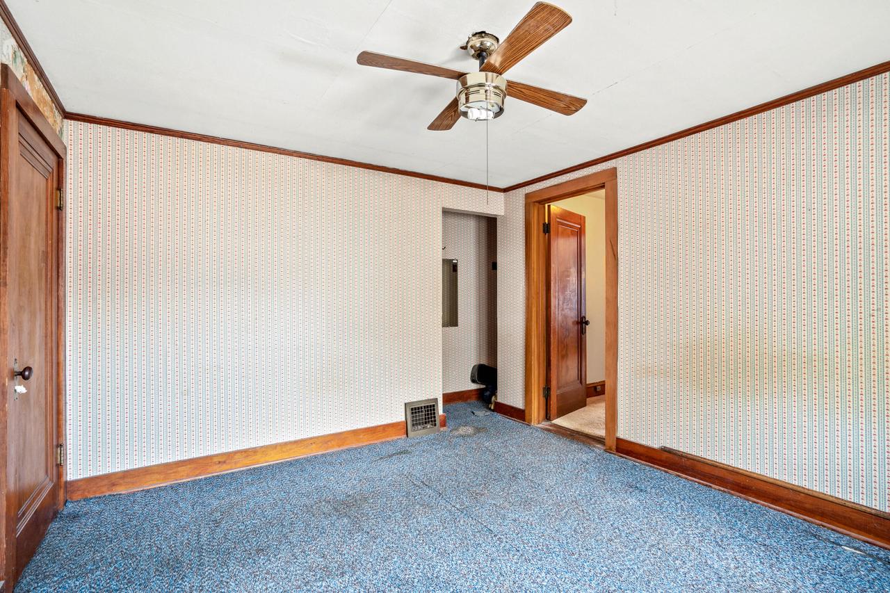 1020 South 77th STREET