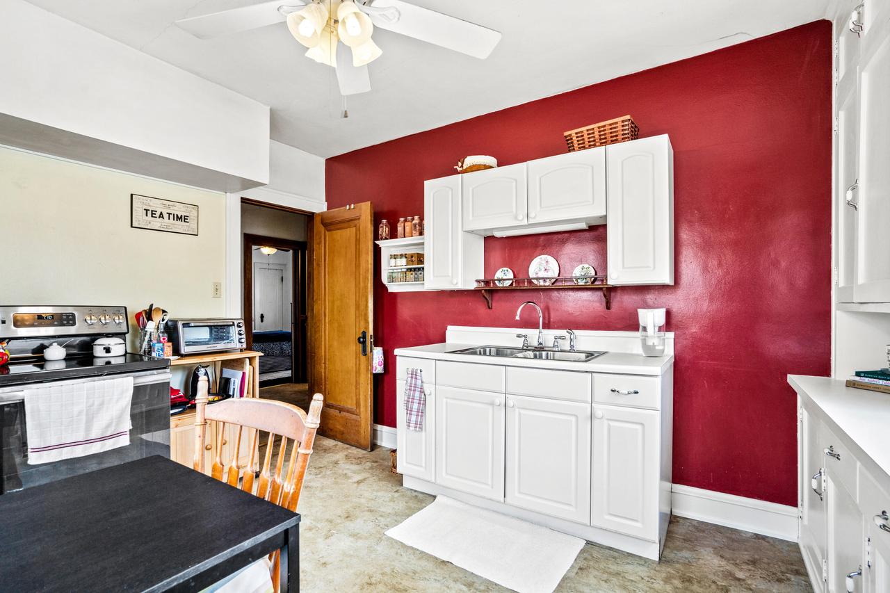 1020 South 77th STREET