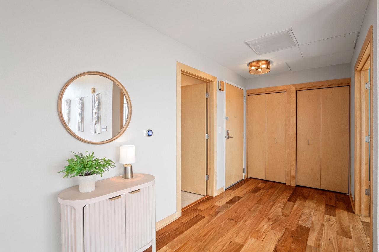 106 West Seeboth STREET 903