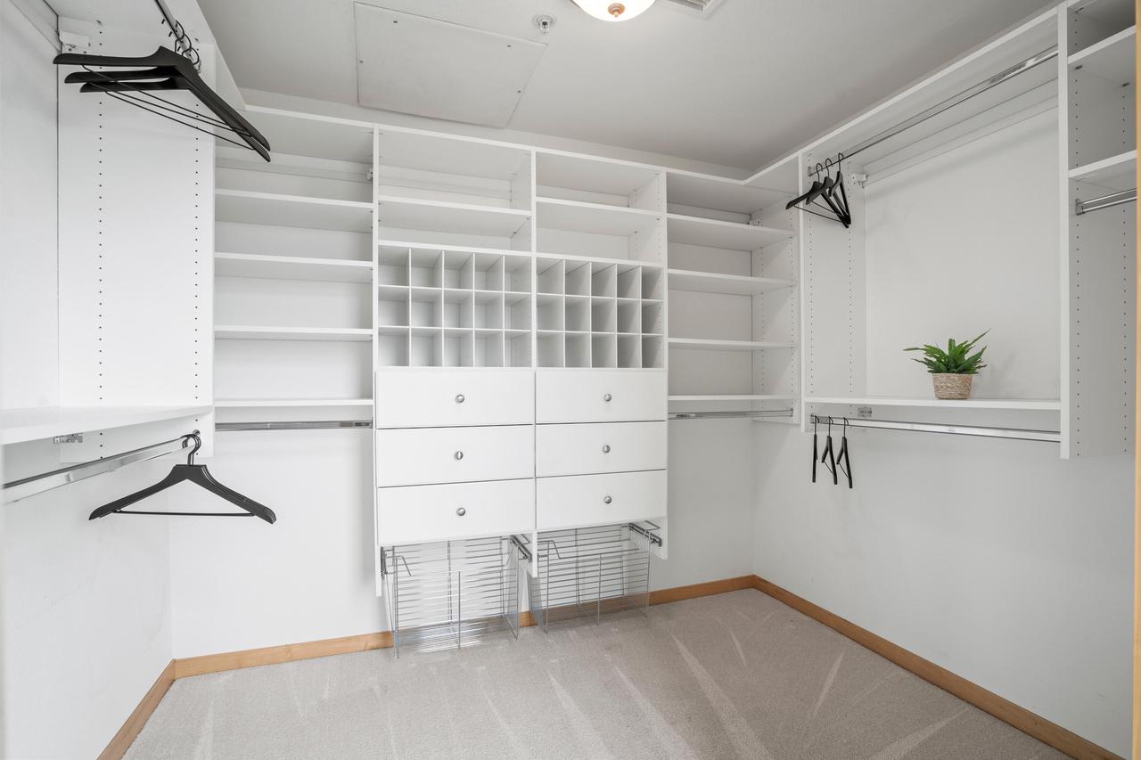 106 West Seeboth STREET 903