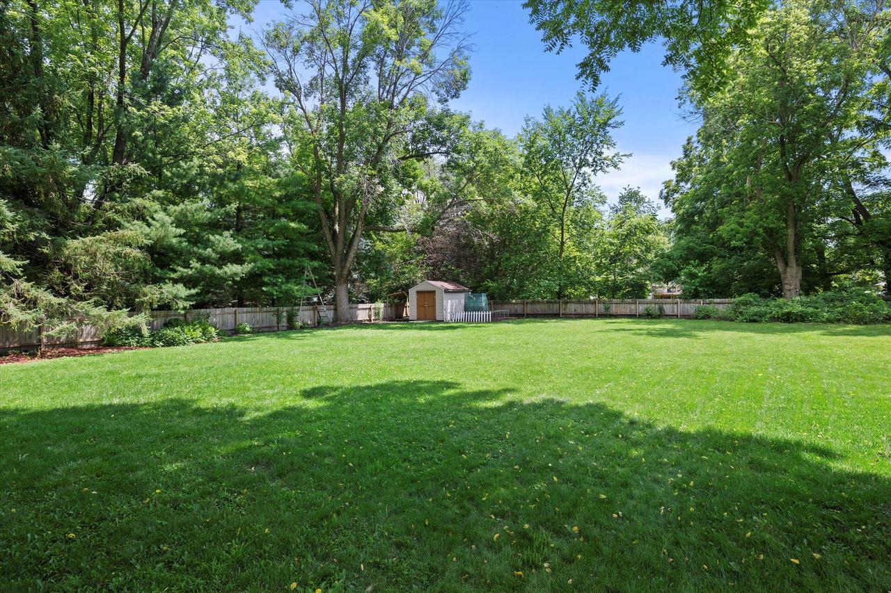 11333 West Edgerton AVENUE