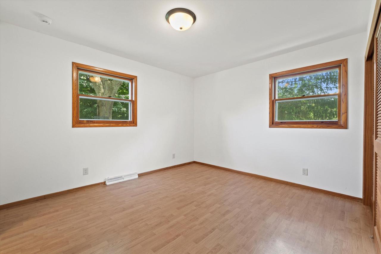 11333 West Edgerton AVENUE