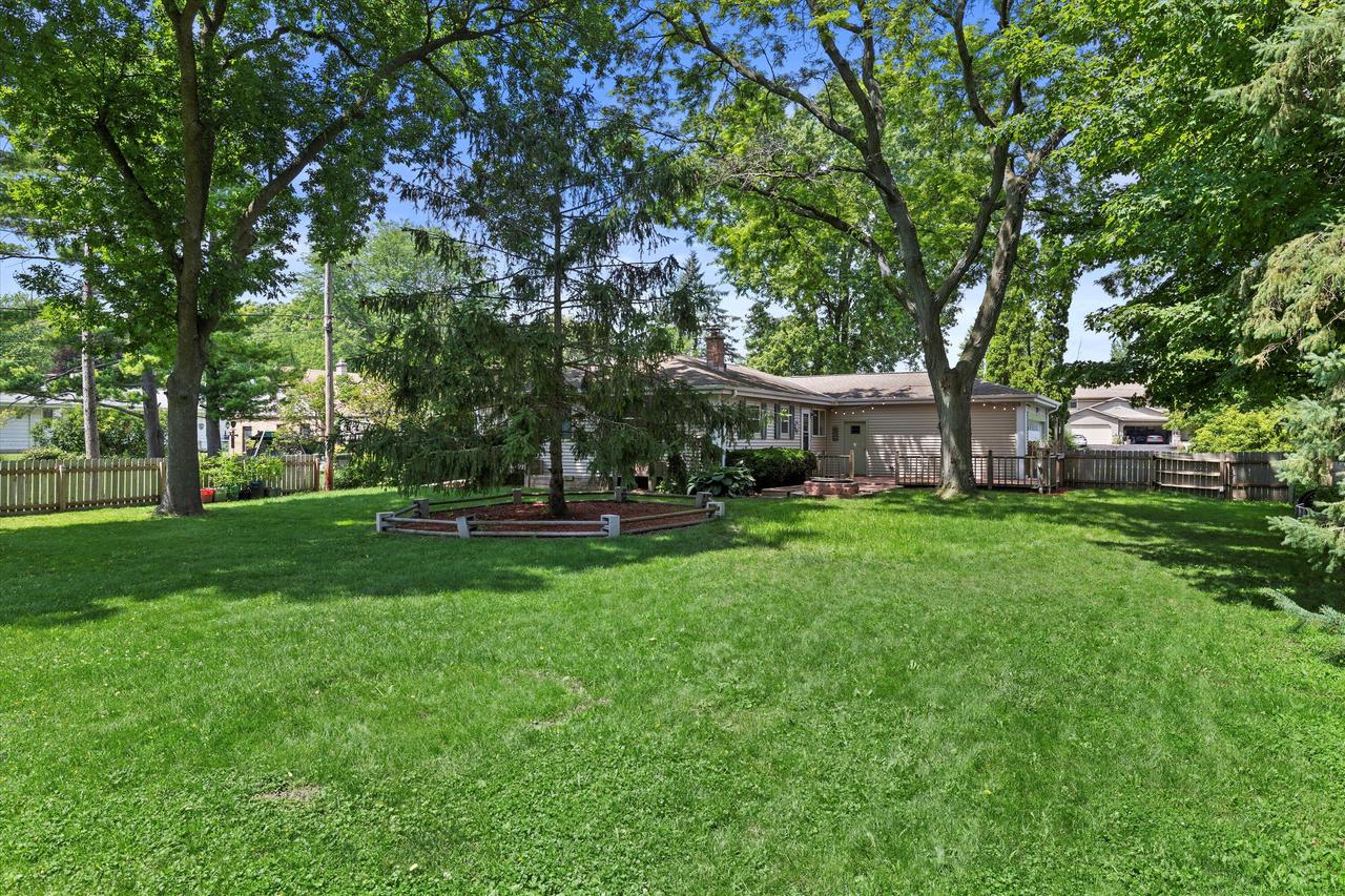 11333 West Edgerton AVENUE