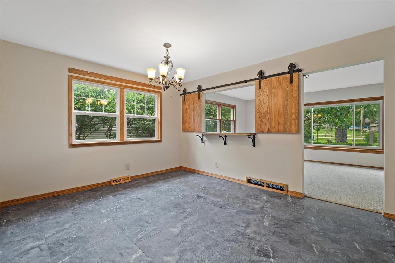 11333 West Edgerton AVENUE