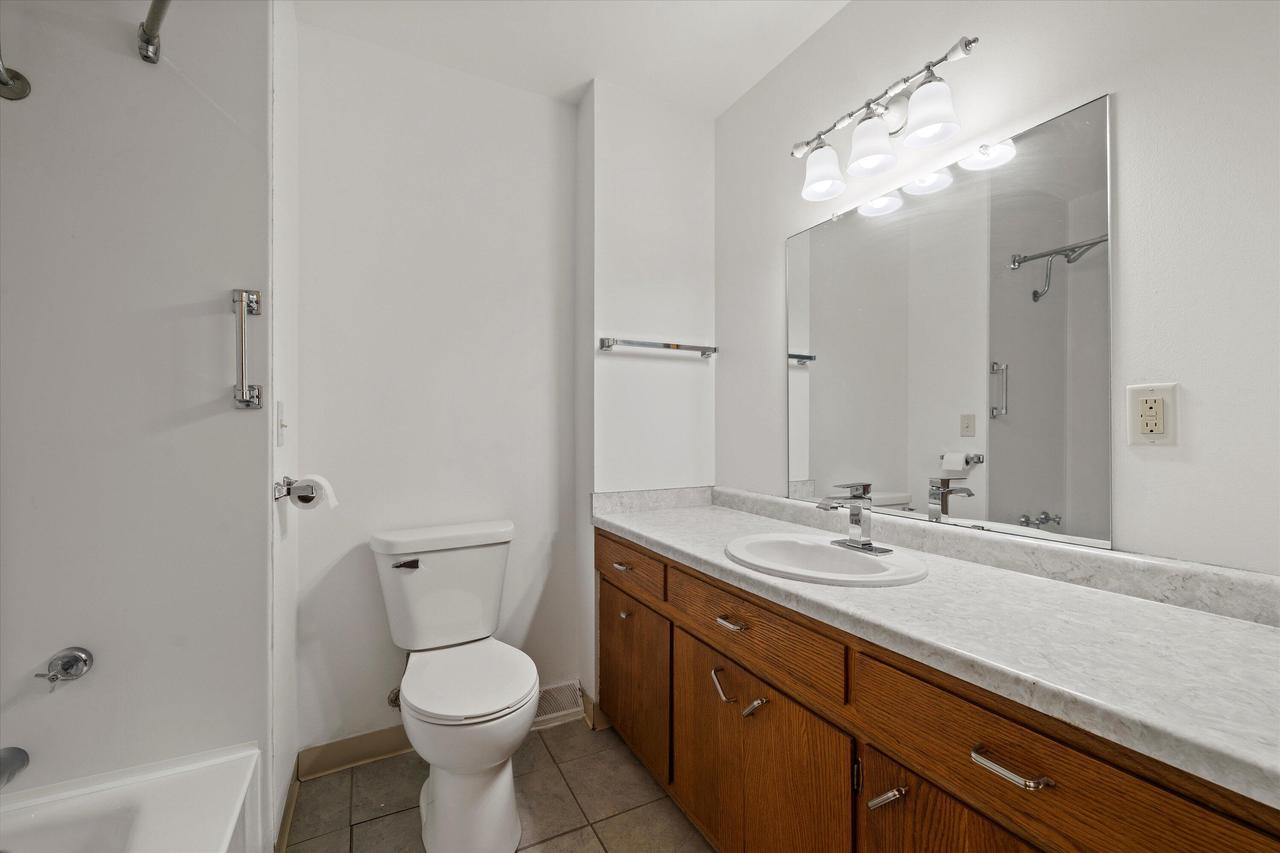 11333 West Edgerton AVENUE