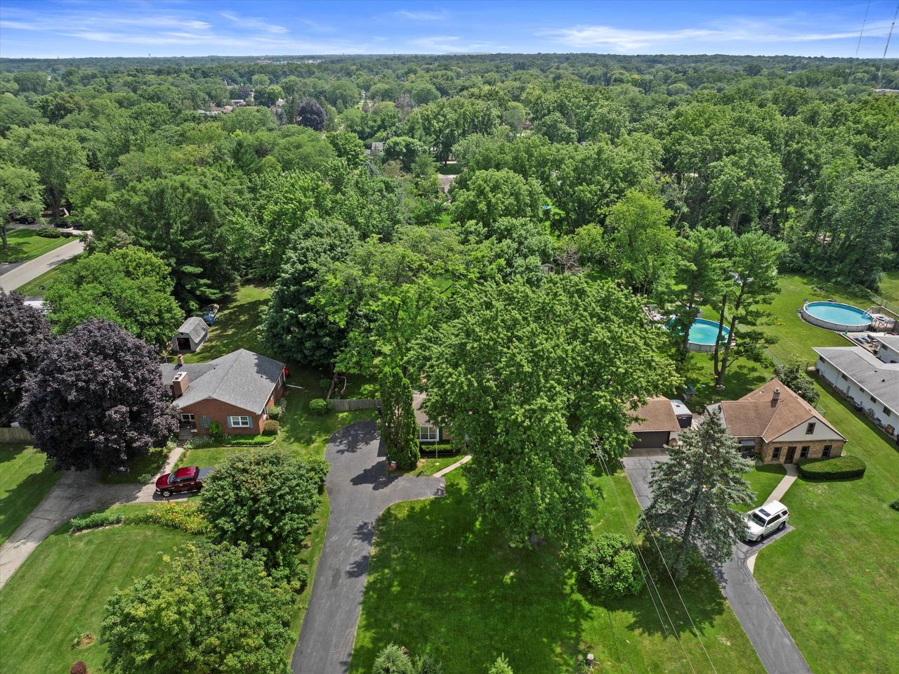 11333 West Edgerton AVENUE