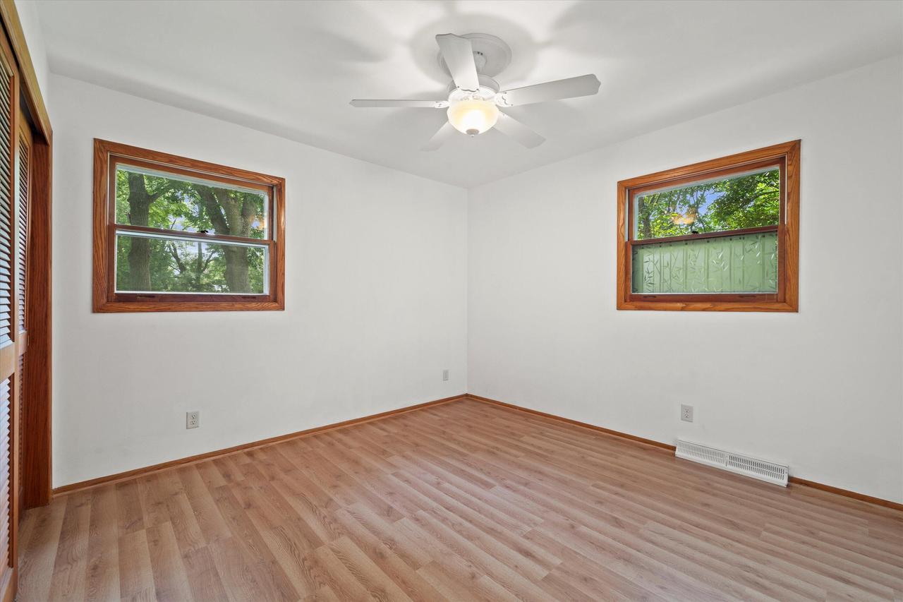 11333 West Edgerton AVENUE