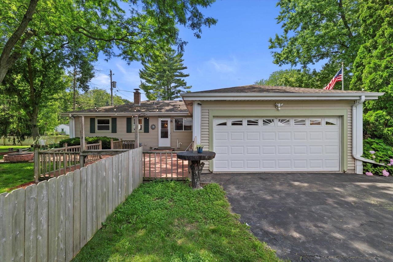 11333 West Edgerton AVENUE