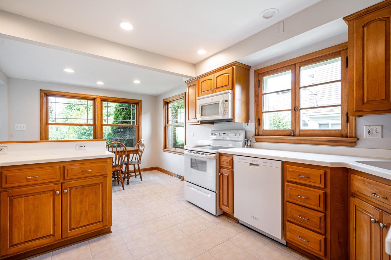 639 North 75th STREET