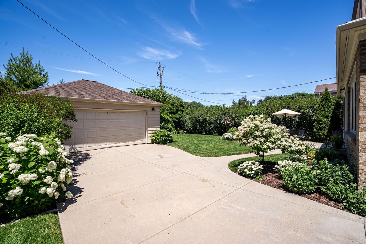 639 North 75th STREET