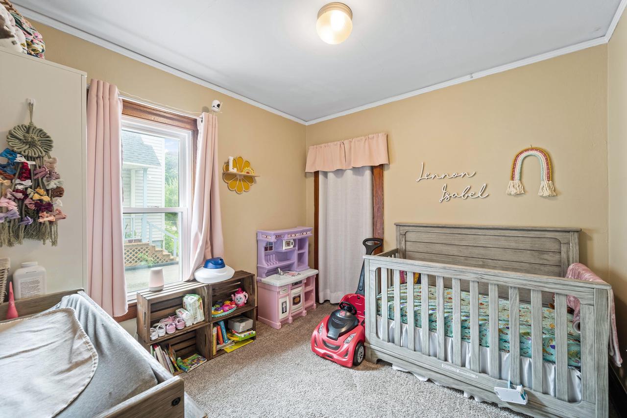 8447 West Maple STREET 8449