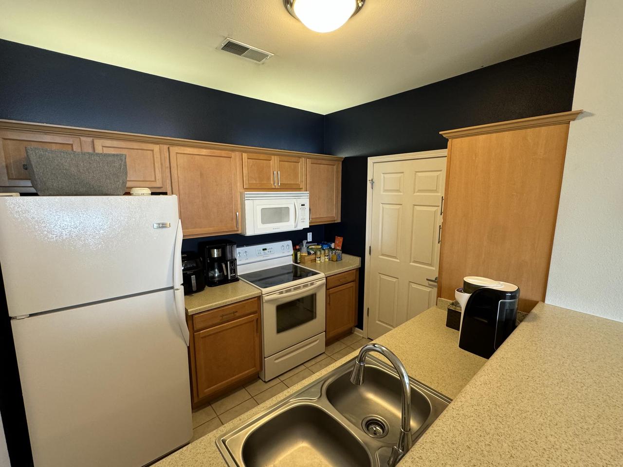 6955 South Riverwood BOULEVARD N-209