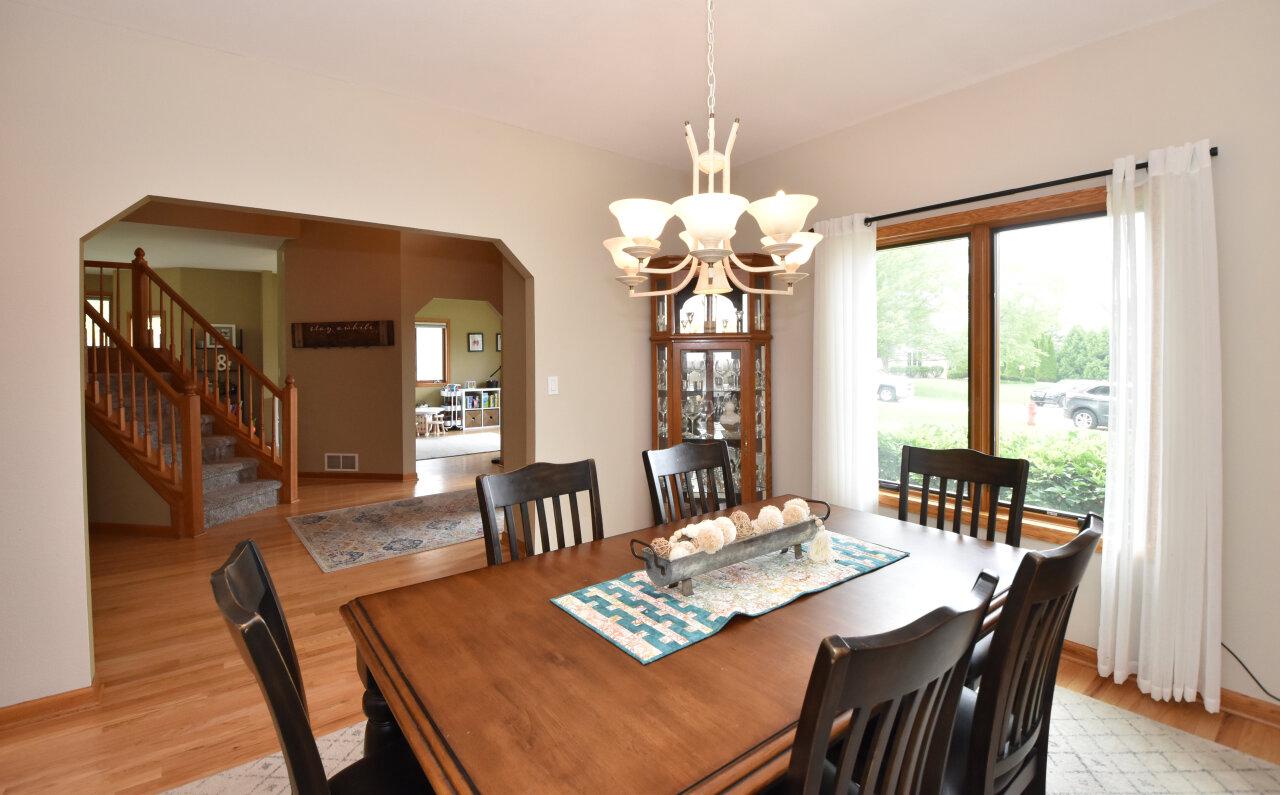 13310 Crestwood COURT