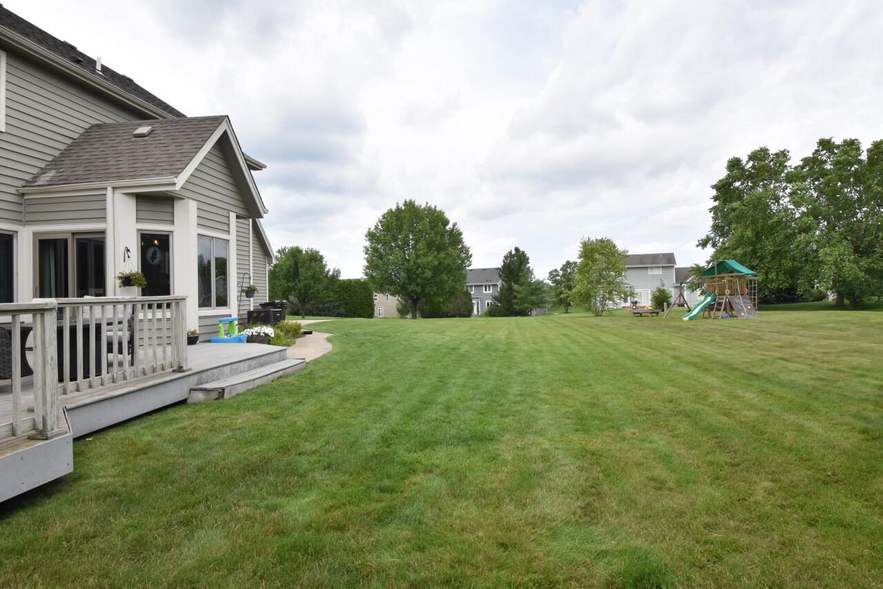 13310 Crestwood COURT