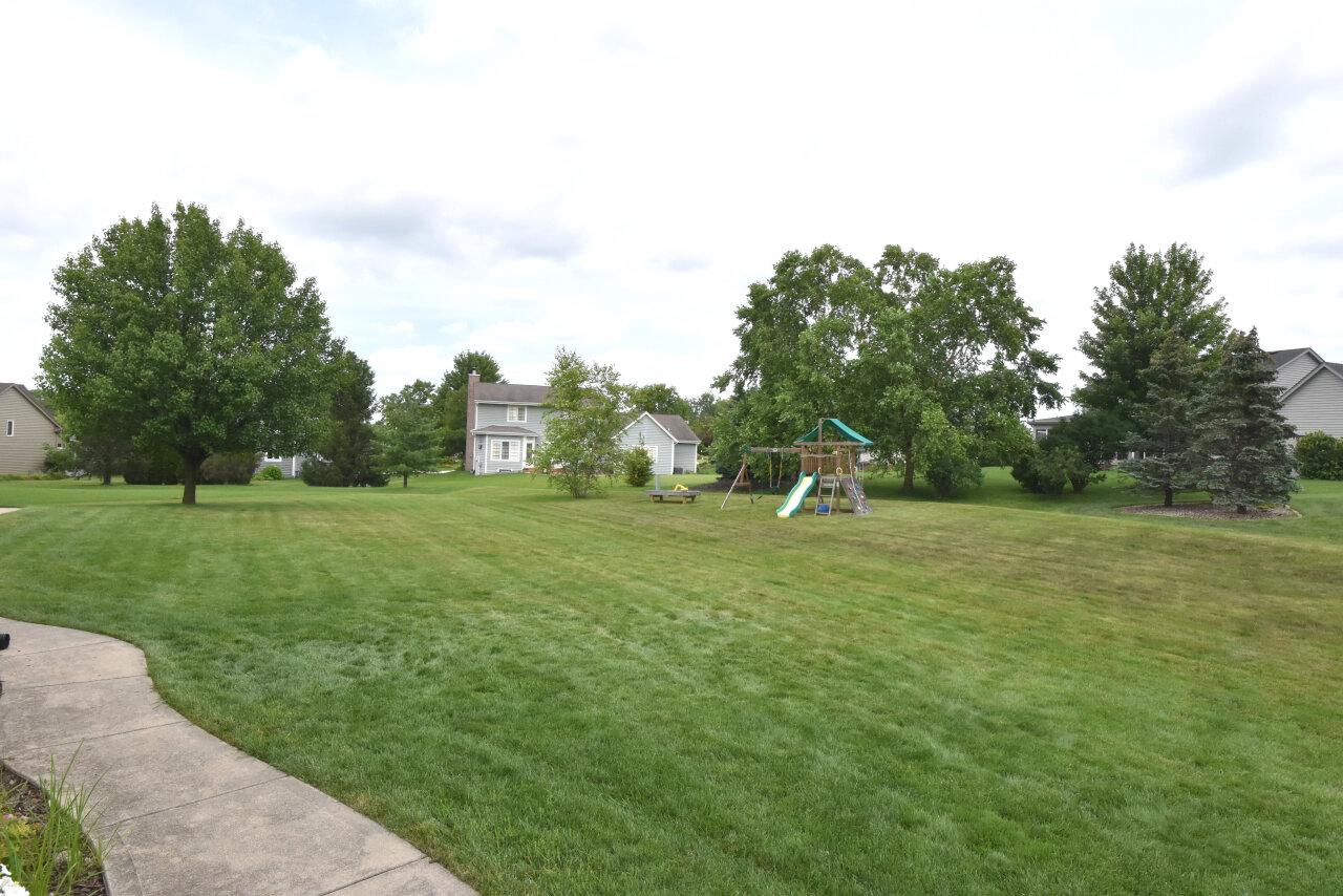 13310 Crestwood COURT