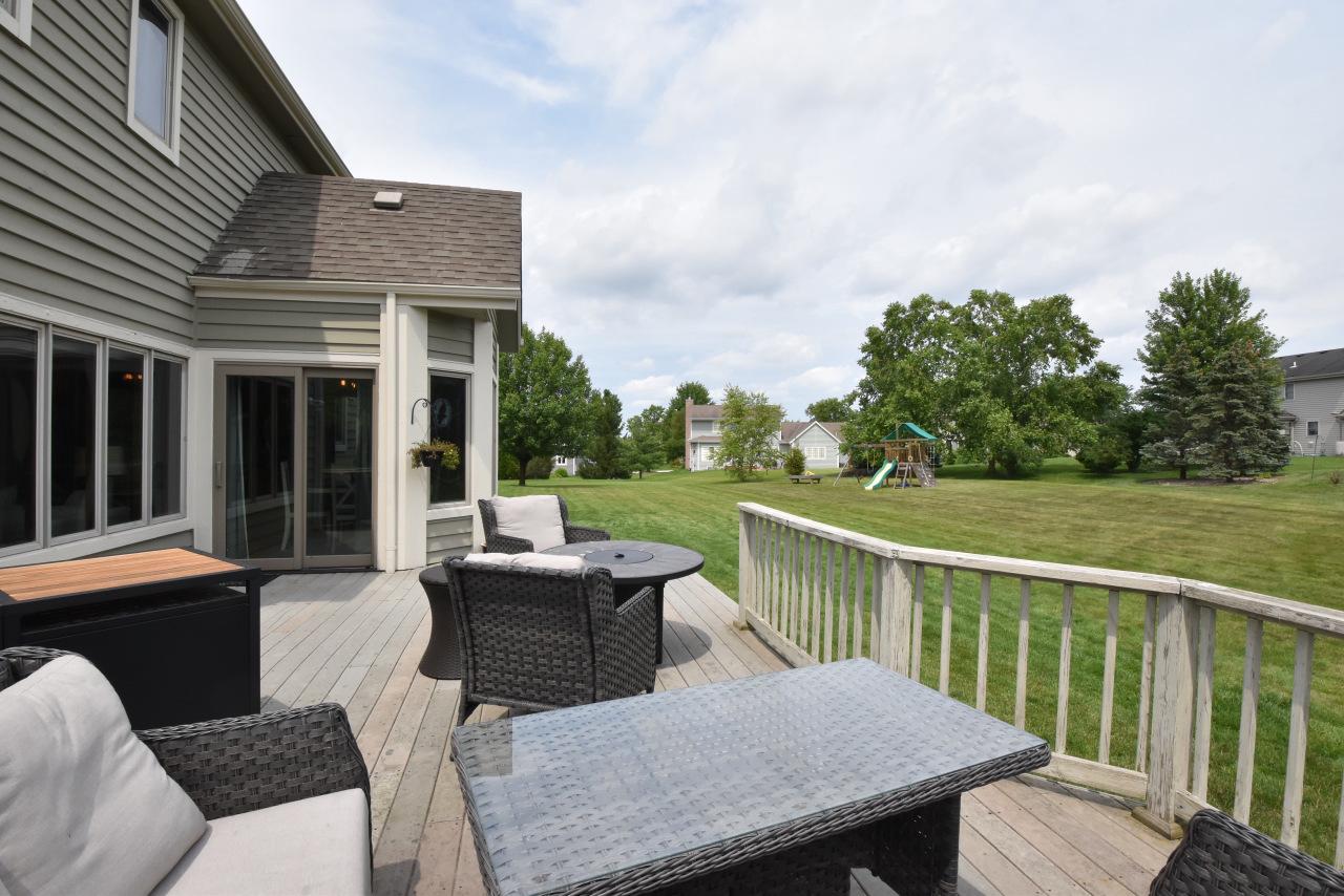 13310 Crestwood COURT