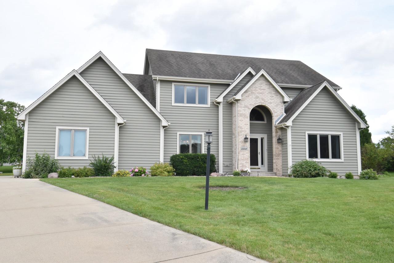 13310 Crestwood COURT