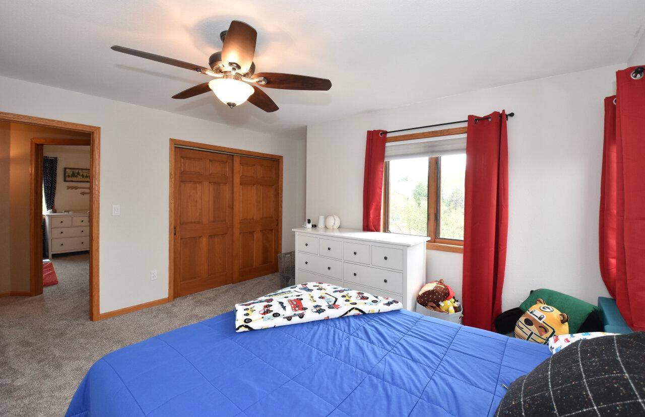 13310 Crestwood COURT