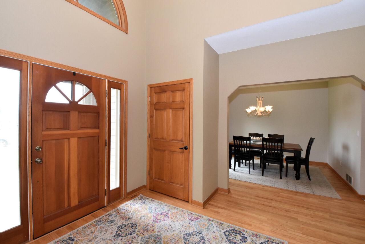 13310 Crestwood COURT