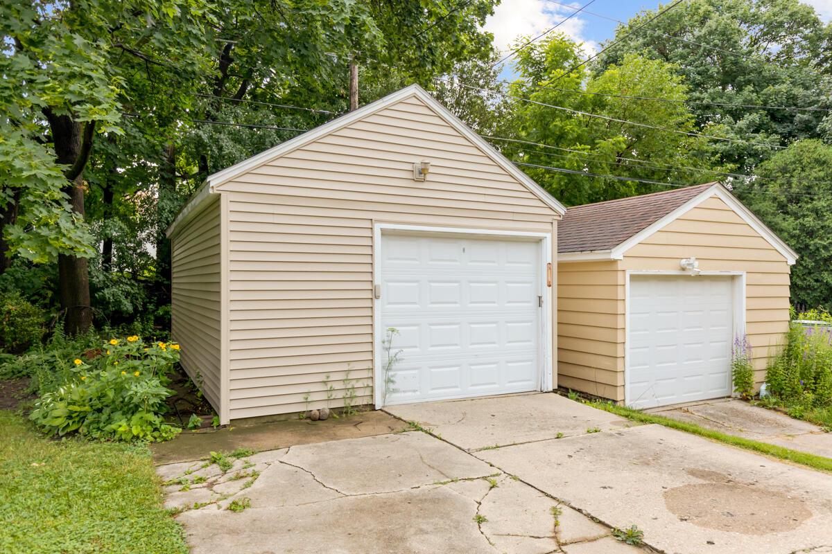 172 North 91st PLACE