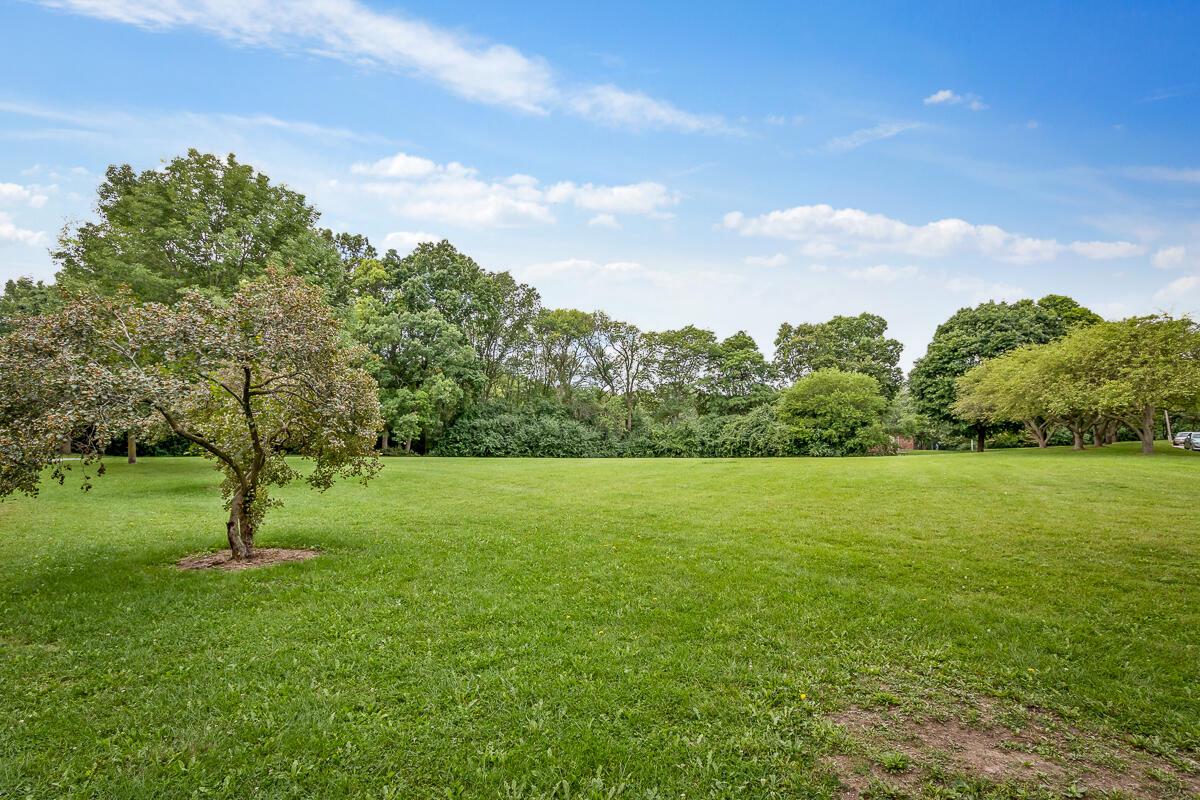 172 North 91st PLACE