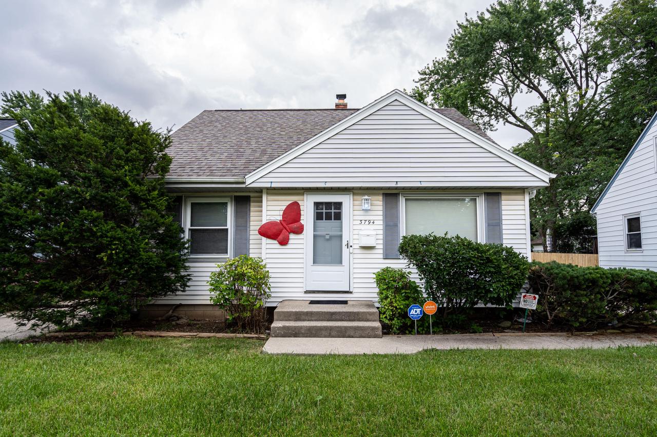 3794 North 74th STREET