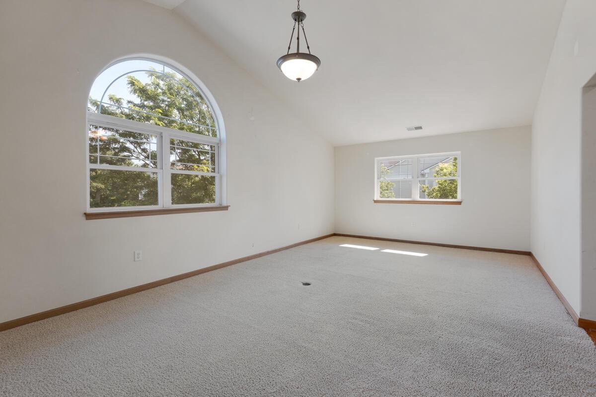 420 East Veterans WAY 8