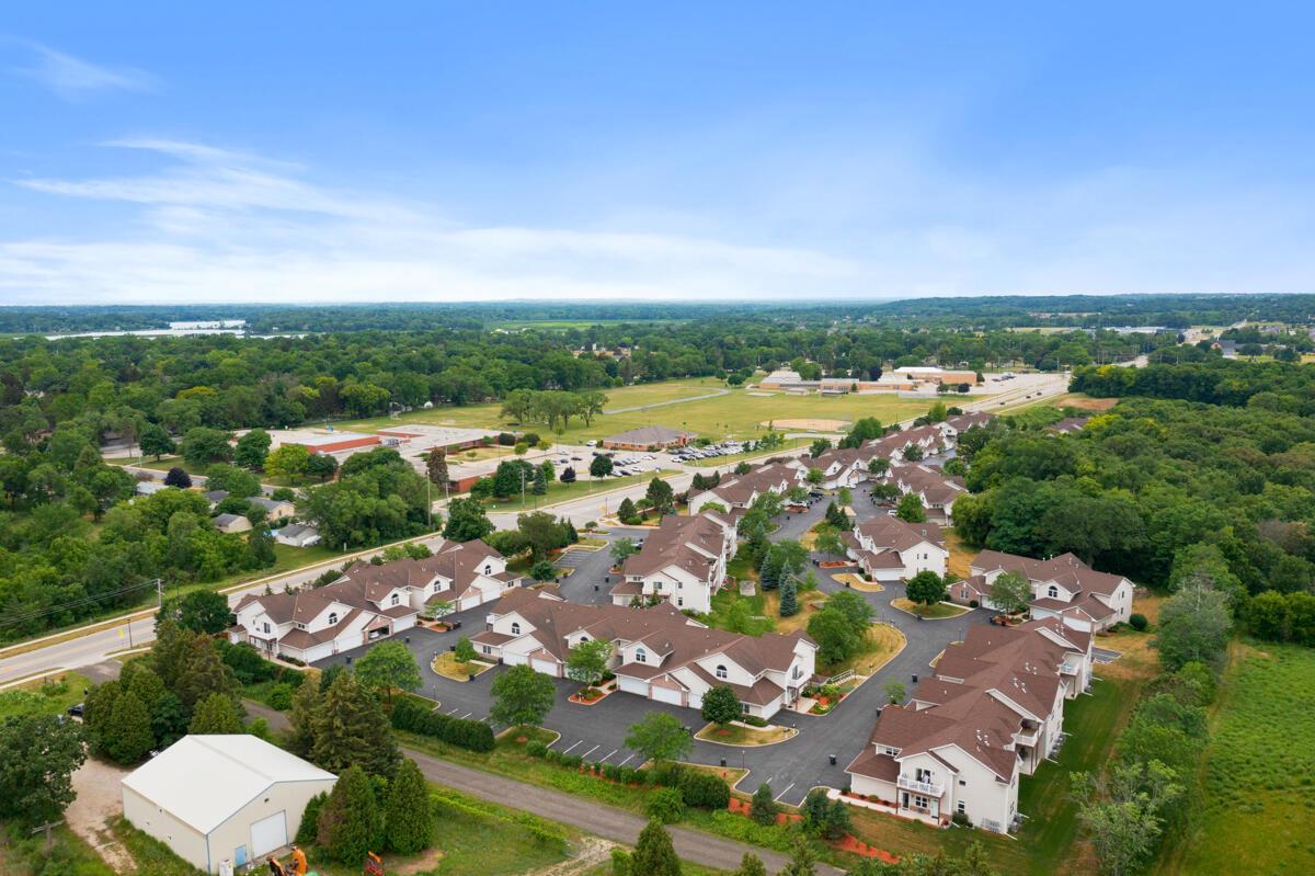 420 East Veterans WAY 8