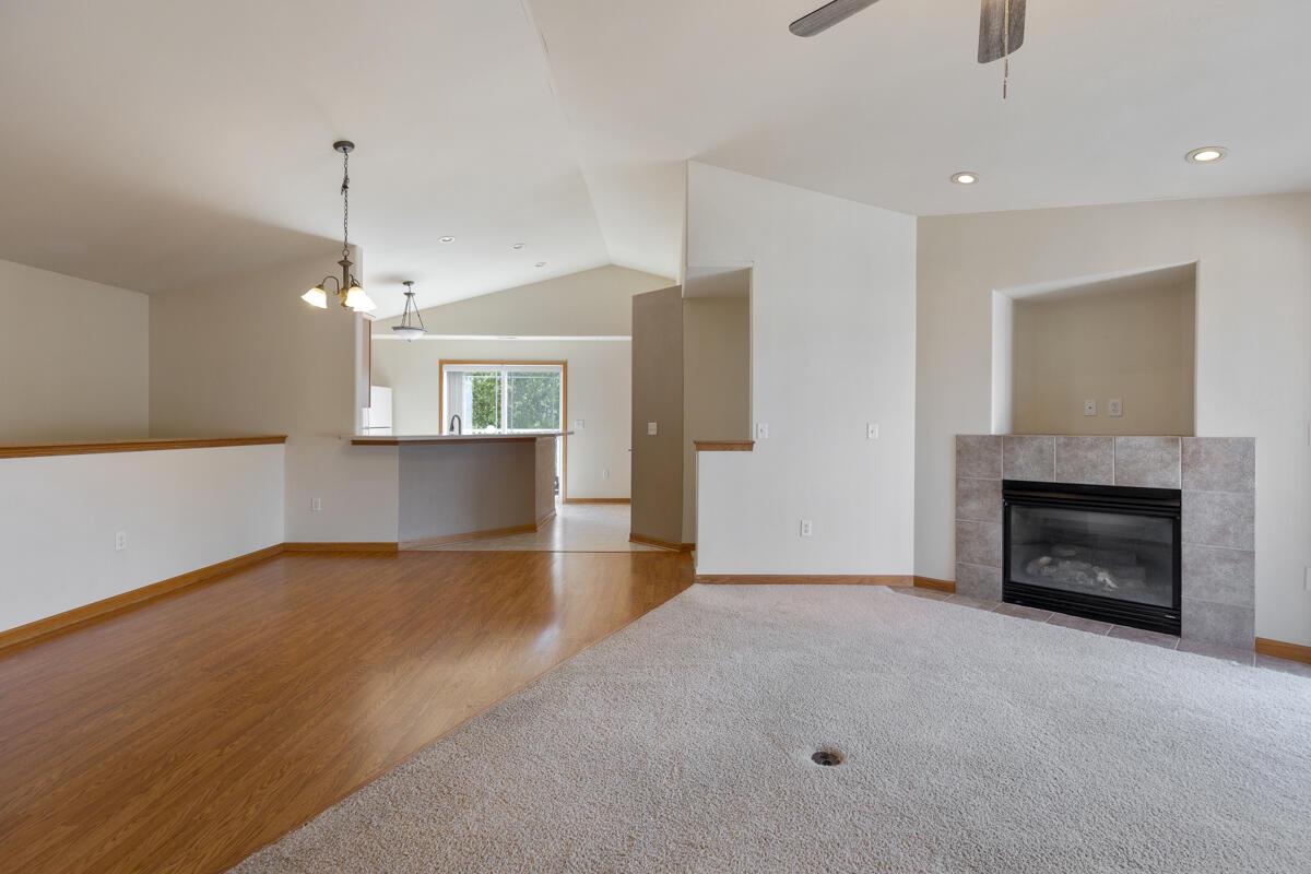 420 East Veterans WAY 8